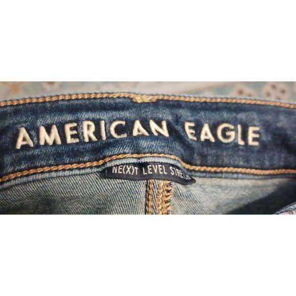 American Eagle Womens High-Rise Jegging Distressed at the Knees Size 2, 24Wx28L - Picture 8 of 9